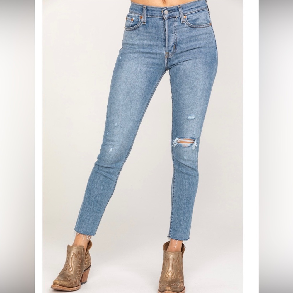 Levis skinny wedgie jeans size 26